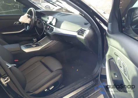 2021 BMW 330I z USA, uszkodzony, nr VIN 3MW5R1J0XM8C03065